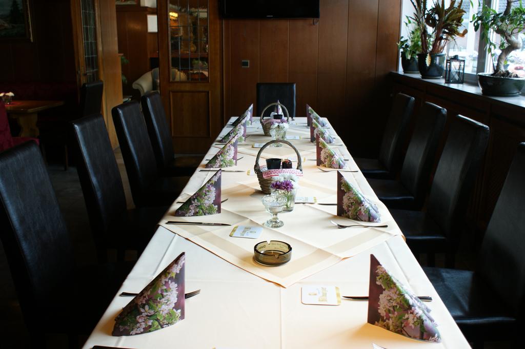 Heidehotel Herrenbruecke Faßberg Extérieur photo