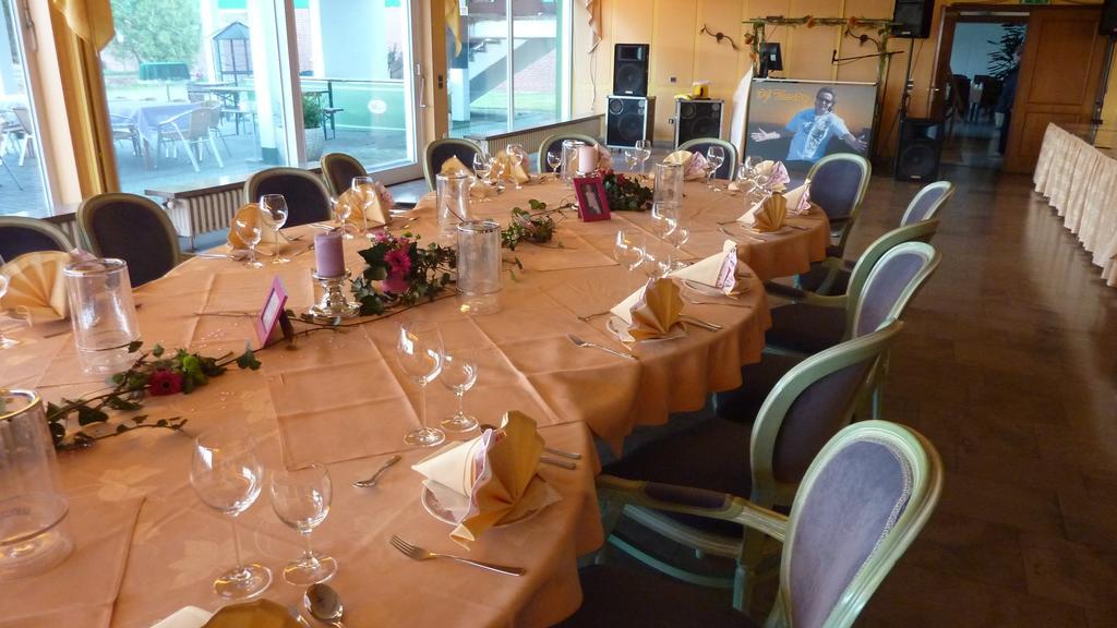 Heidehotel Herrenbruecke Faßberg Extérieur photo